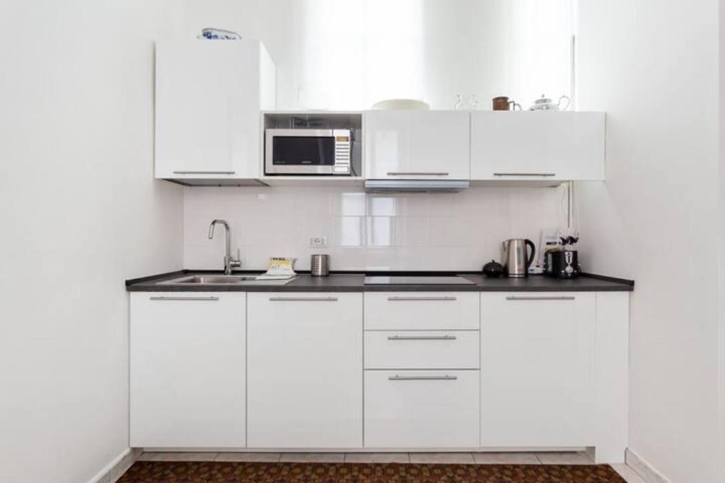 Isola And Zara Comfortable Apartment ميلان المظهر الخارجي الصورة