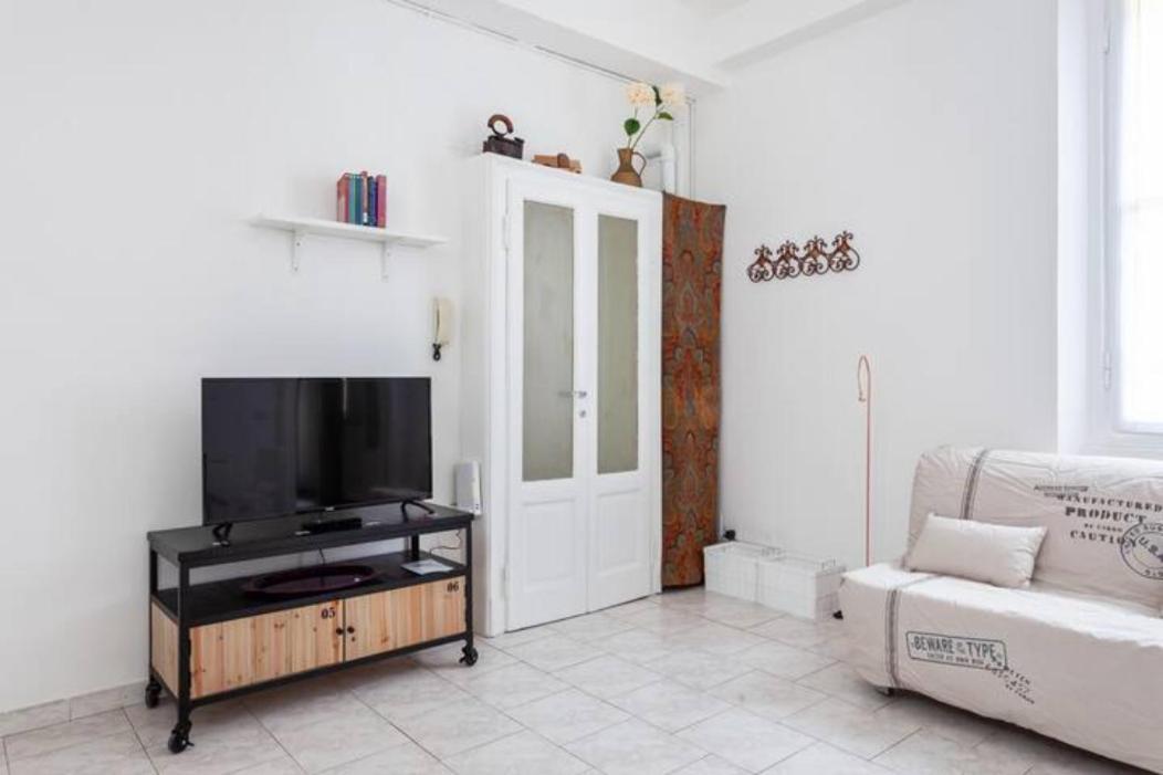 Isola And Zara Comfortable Apartment ميلان المظهر الخارجي الصورة