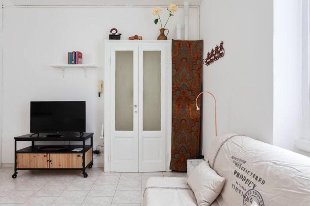 Isola And Zara Comfortable Apartment ميلان المظهر الخارجي الصورة