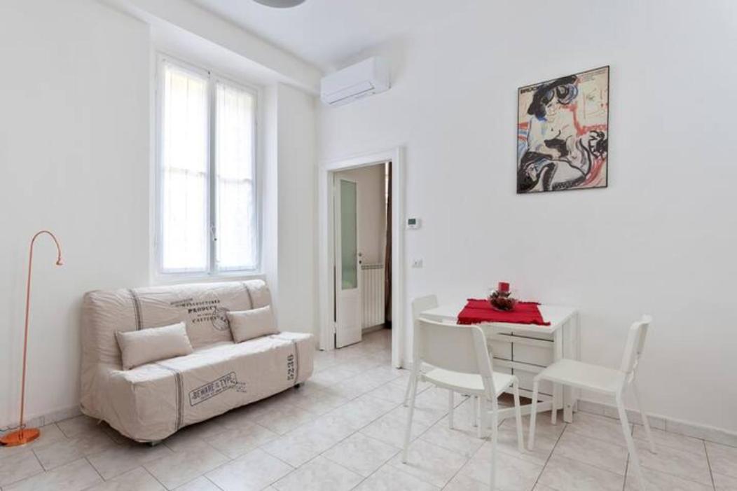 Isola And Zara Comfortable Apartment ميلان المظهر الخارجي الصورة